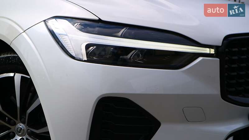 Внедорожник / Кроссовер Volvo XC60 2022 в Киеве