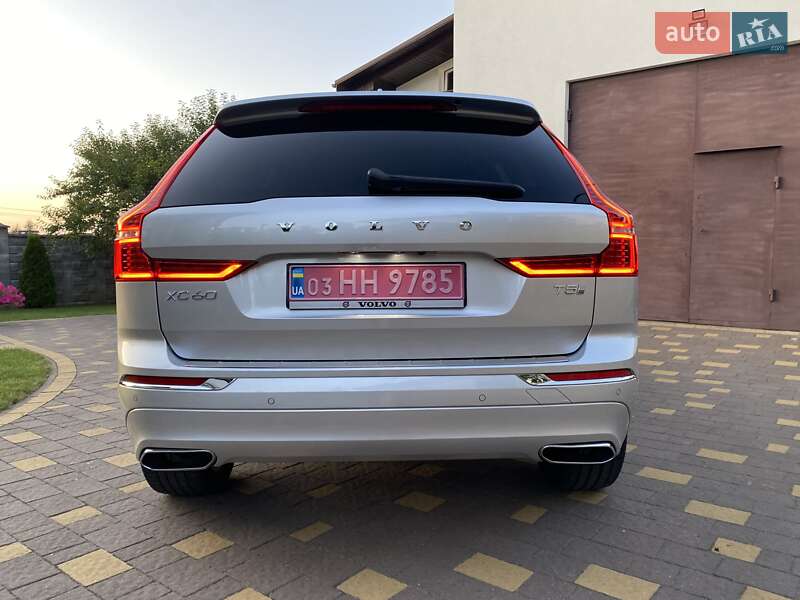 Внедорожник / Кроссовер Volvo XC60 2019 в Ровно