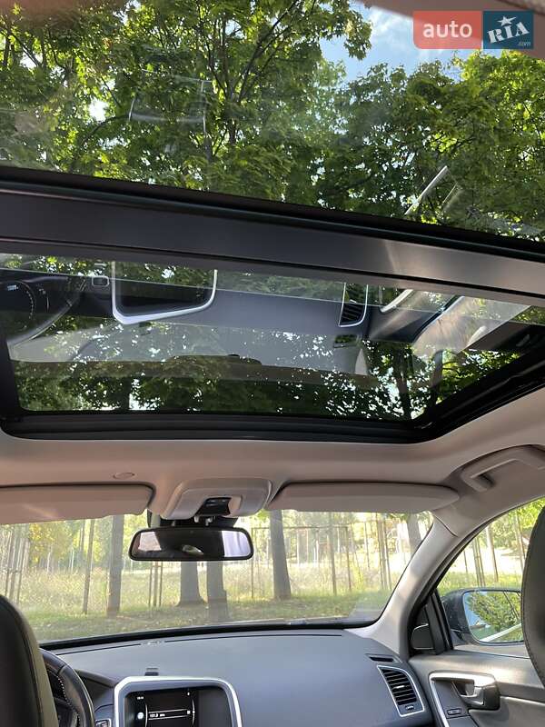 Позашляховик / Кросовер Volvo XC60 2014 в Чернігові фото 11 Позашляховик / Кросовер Volvo XC60 2014 в Чернігові
