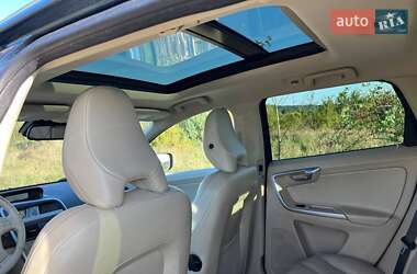 Внедорожник / Кроссовер Volvo XC60 2009 в 