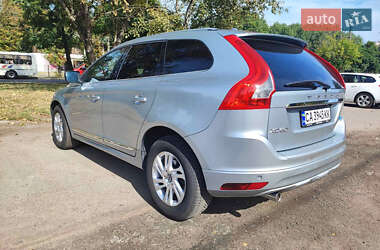 Внедорожник / Кроссовер Volvo XC60 2015 в 