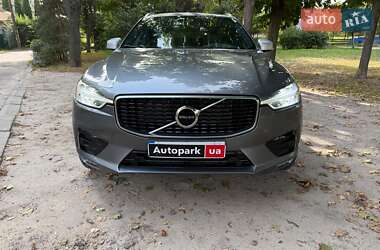 Внедорожник / Кроссовер Volvo XC60 2019 в 