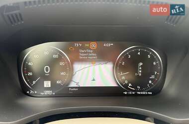Внедорожник / Кроссовер Volvo XC60 2018 в 
