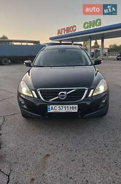 Внедорожник / Кроссовер Volvo XC60 2010 в 