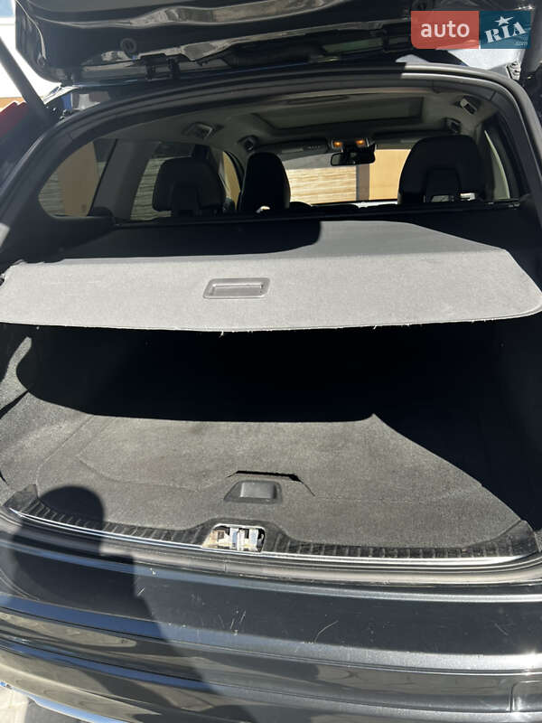 Внедорожник / Кроссовер Volvo XC60 2014 в Ивано-Франковске фото 25 Внедорожник / Кроссовер Volvo XC60 2014 в Ивано-Франковске