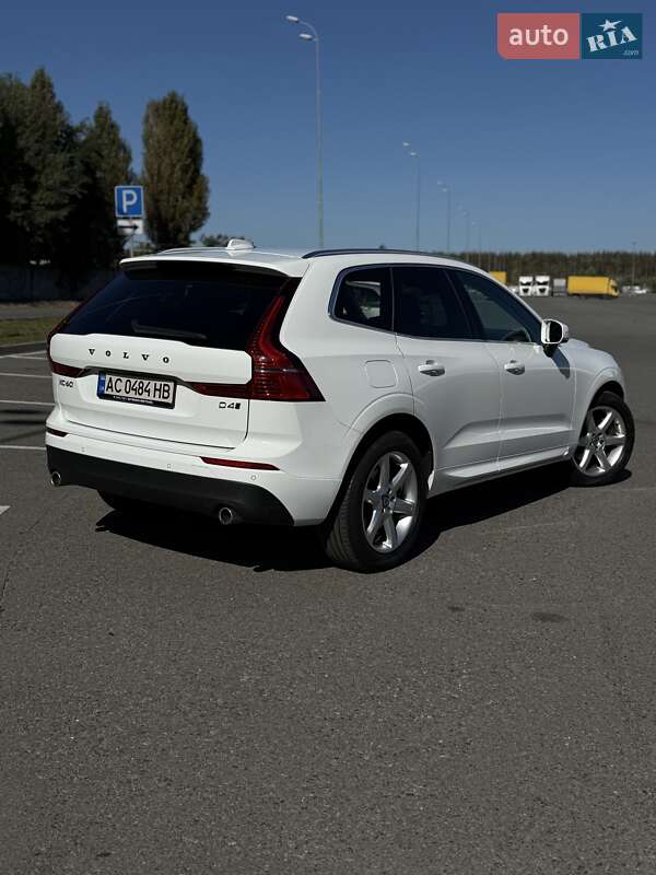 Позашляховик / Кросовер Volvo XC60 2019 в Києві