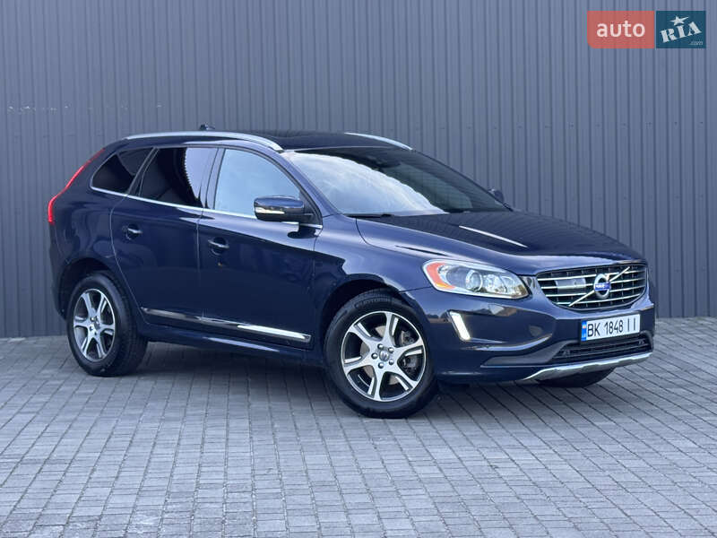 Внедорожник / Кроссовер Volvo XC60 2015 в Сарнах