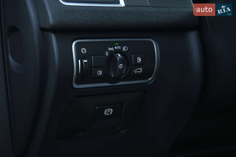 Внедорожник / Кроссовер Volvo XC60 2017 в Бердичеве