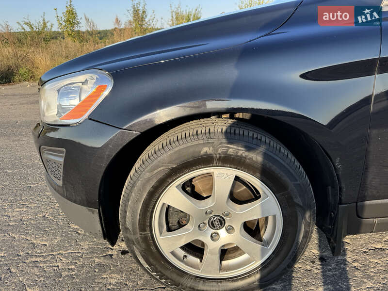 Внедорожник / Кроссовер Volvo XC60 2012 в Баре