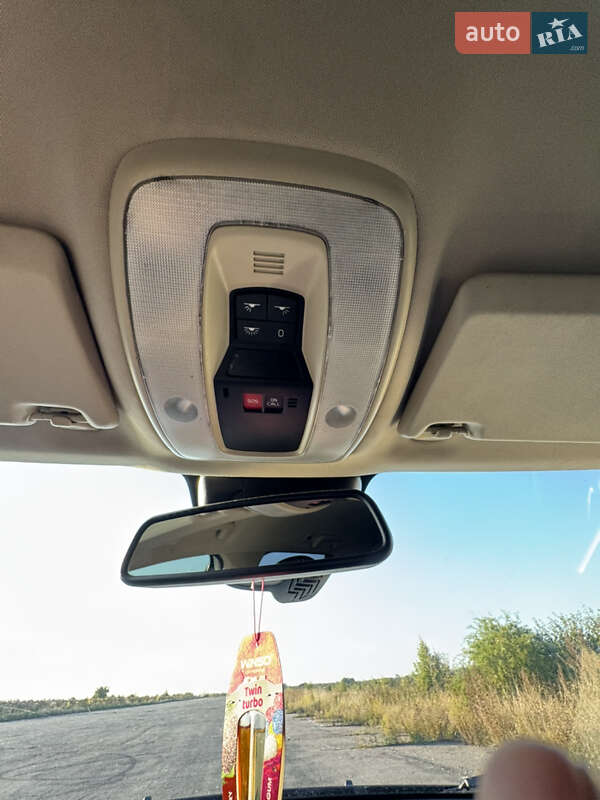 Внедорожник / Кроссовер Volvo XC60 2012 в Баре