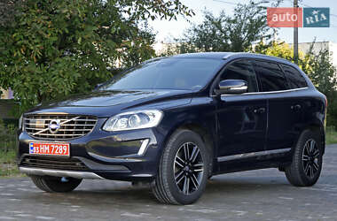 Внедорожник / Кроссовер Volvo XC60 2017 в 