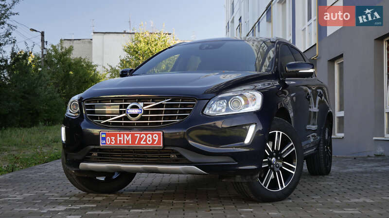 Внедорожник / Кроссовер Volvo XC60 2017 в 