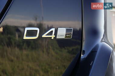 Внедорожник / Кроссовер Volvo XC60 2017 в 