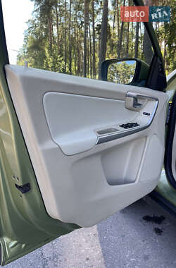 Внедорожник / Кроссовер Volvo XC60 2008 в 