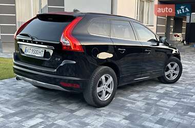Внедорожник / Кроссовер Volvo XC60 2016 в 