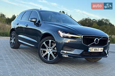 Внедорожник / Кроссовер Volvo XC60 2020 в 