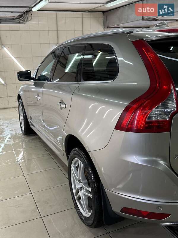 Внедорожник / Кроссовер Volvo XC60 2016 в Одессе