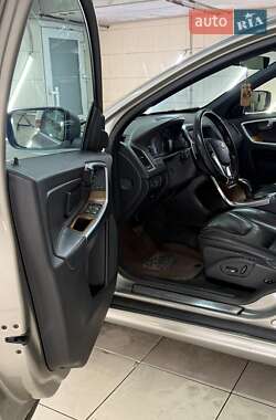 Внедорожник / Кроссовер Volvo XC60 2016 в 