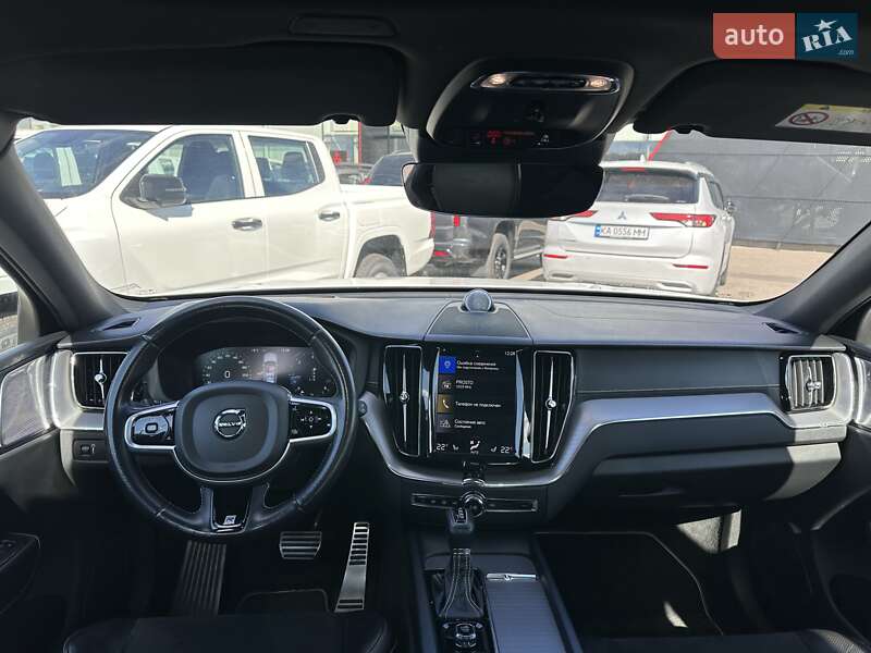 Внедорожник / Кроссовер Volvo XC60 2018 в Киеве