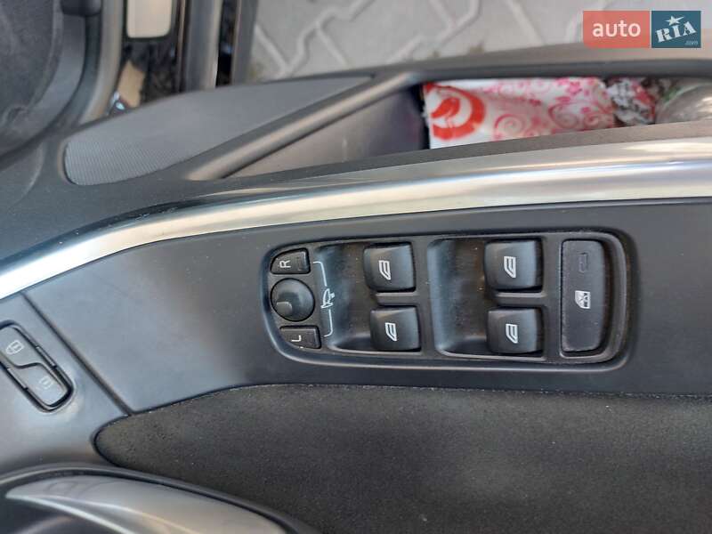 Внедорожник / Кроссовер Volvo XC60 2016 в Киеве фото 27 Внедорожник / Кроссовер Volvo XC60 2016 в Киеве