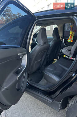 Внедорожник / Кроссовер Volvo XC60 2009 в 