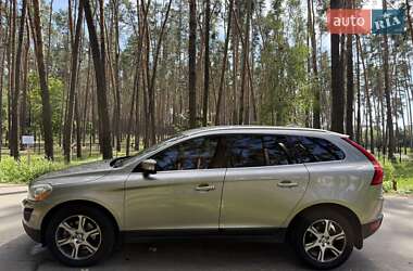 Внедорожник / Кроссовер Volvo XC60 2012 в 