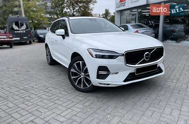 Позашляховик / Кросовер Volvo XC60 2022 в Дніпрі