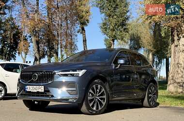 Позашляховик / Кросовер Volvo XC60 2023 в 
