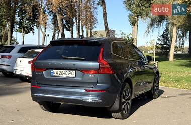 Позашляховик / Кросовер Volvo XC60 2023 в 