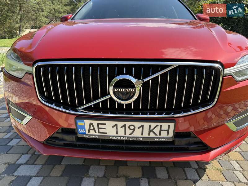 Внедорожник / Кроссовер Volvo XC60 2020 в Днепре