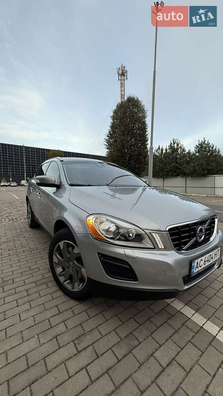 Внедорожник / Кроссовер Volvo XC60 2011 в Луцке