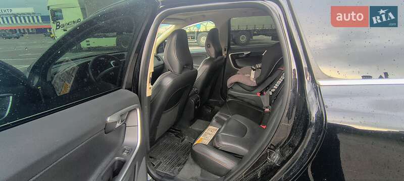 Внедорожник / Кроссовер Volvo XC60 2009 в Львове