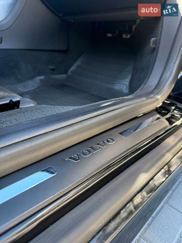 Внедорожник / Кроссовер Volvo XC60 2013 в Киеве фото 14 Внедорожник / Кроссовер Volvo XC60 2013 в Киеве