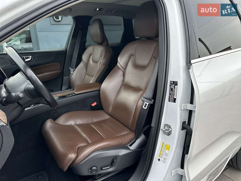 Внедорожник / Кроссовер Volvo XC60 2018 в Ровно