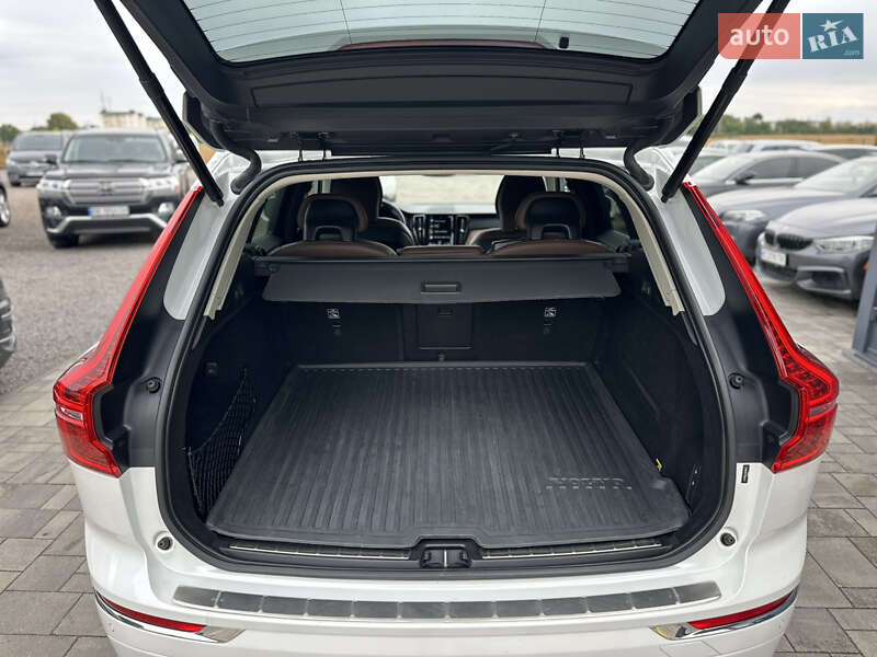 Внедорожник / Кроссовер Volvo XC60 2018 в Ровно