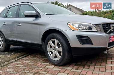 Внедорожник / Кроссовер Volvo XC60 2010 в 