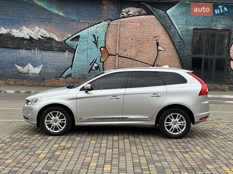 Внедорожник / Кроссовер Volvo XC60 2016 в Луцке