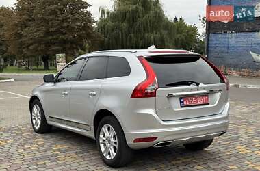 Внедорожник / Кроссовер Volvo XC60 2016 в 