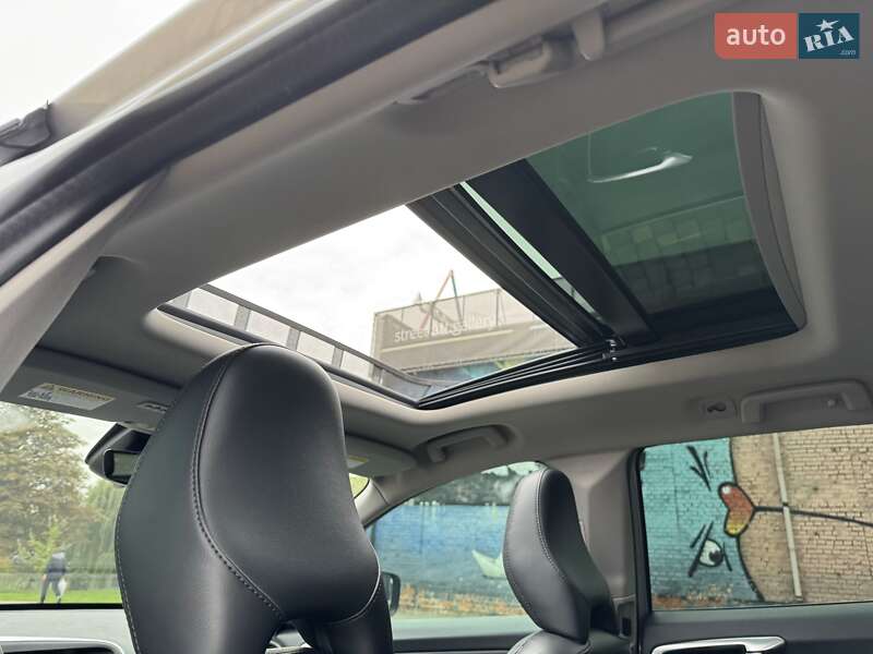 Внедорожник / Кроссовер Volvo XC60 2016 в Луцке