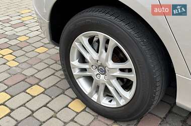 Внедорожник / Кроссовер Volvo XC60 2016 в 