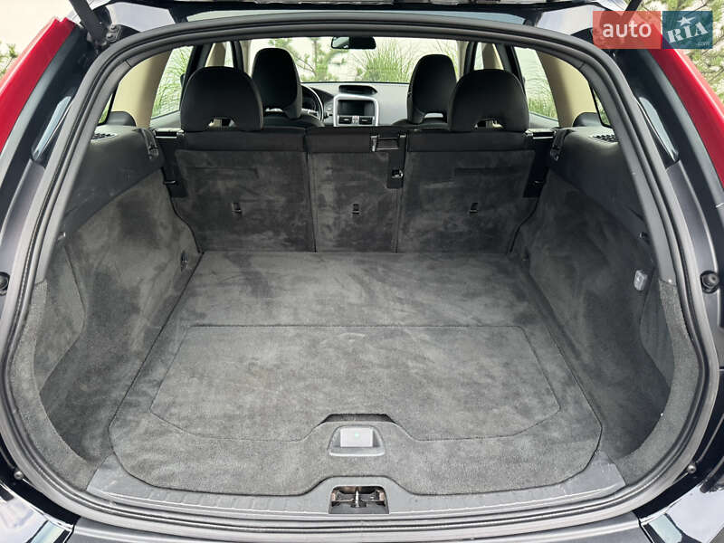 Внедорожник / Кроссовер Volvo XC60 2010 в Луцке