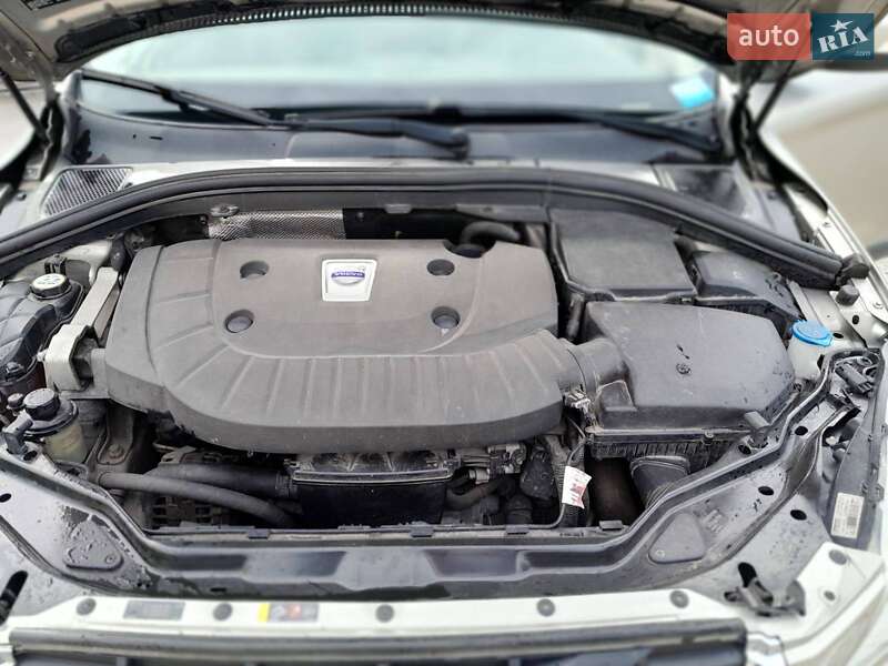 Внедорожник / Кроссовер Volvo XC60 2013 в Бродах