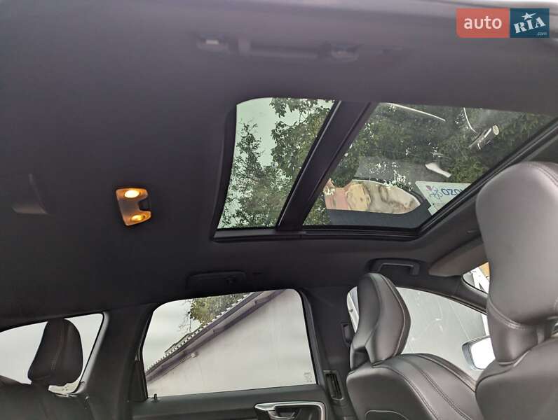 Позашляховик / Кросовер Volvo XC60 2014 в Тернополі