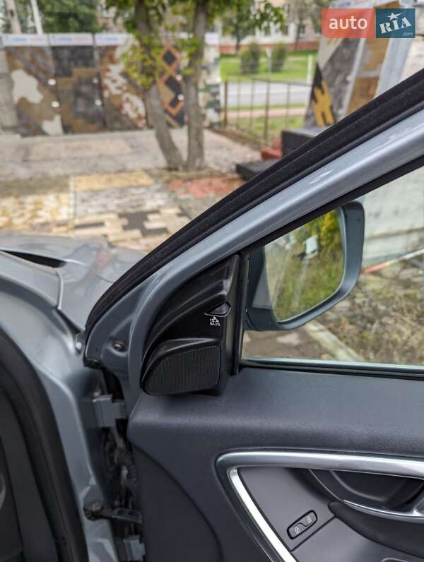 Позашляховик / Кросовер Volvo XC60 2014 в Тернополі