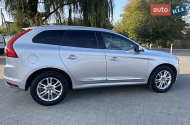 Внедорожник / Кроссовер Volvo XC60 2013 в 