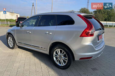 Внедорожник / Кроссовер Volvo XC60 2013 в 