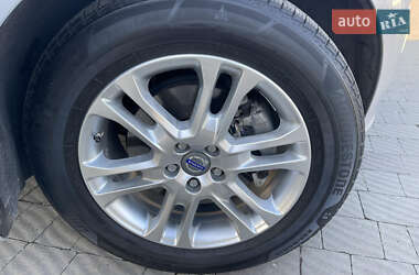 Внедорожник / Кроссовер Volvo XC60 2013 в 