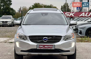 Внедорожник / Кроссовер Volvo XC60 2015 в 