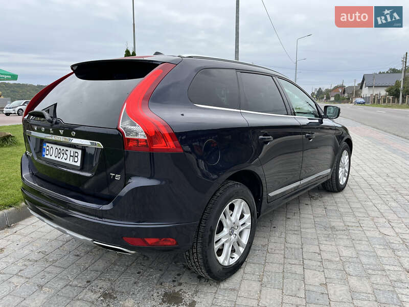 Внедорожник / Кроссовер Volvo XC60 2015 в Теребовле