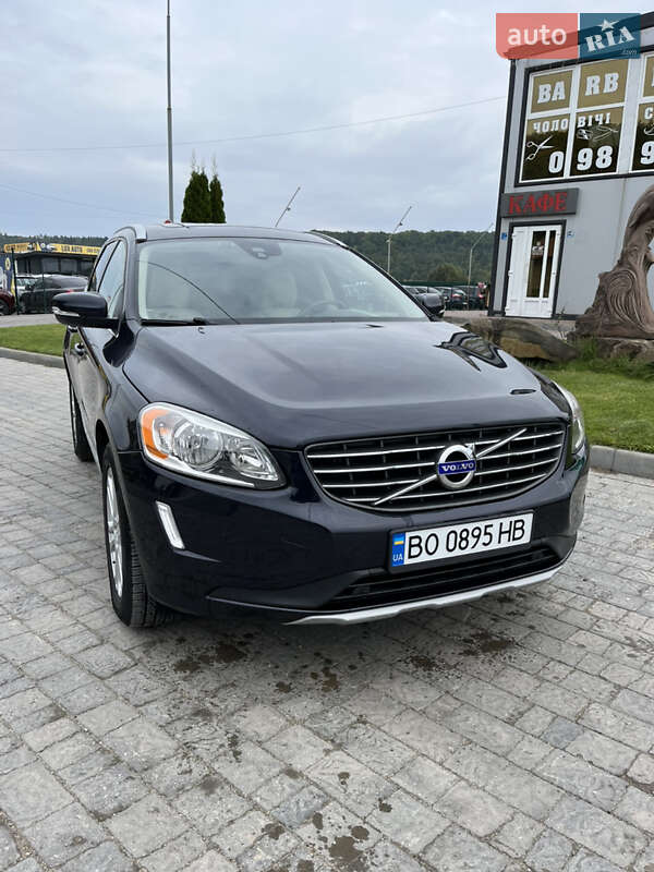 Внедорожник / Кроссовер Volvo XC60 2015 в Теребовле